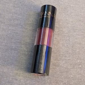 Lip whip by Manna Kadar